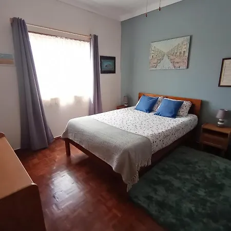 Bed & Breakfast Quinta Dos Church *